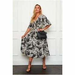 Girl In Mind Monochrome Leaf Felicia Pleated Midi Dress -Girl In Mind unnamed file 996